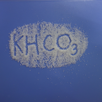 Bicarbonato el 99% cristalino blanco del potasio de la categoría alimenticia del Cas 298-14-6 del bicarbonato