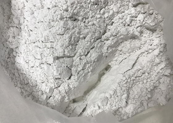 Fúndase el fluoruro de aluminio CAS 1344 del sodio de los usos la densidad 75 8 2.95-3.05g/L